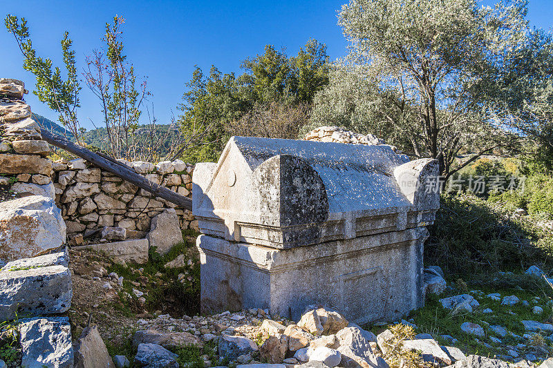 来自Dodurga村的Sidyma古城。Fethiye, Mugla，土耳其。